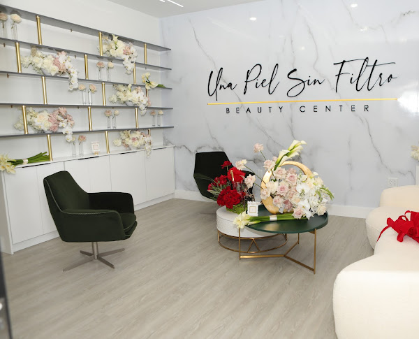 Una Piel Sin Filtro Beauty Center reception suite 306 Orlando